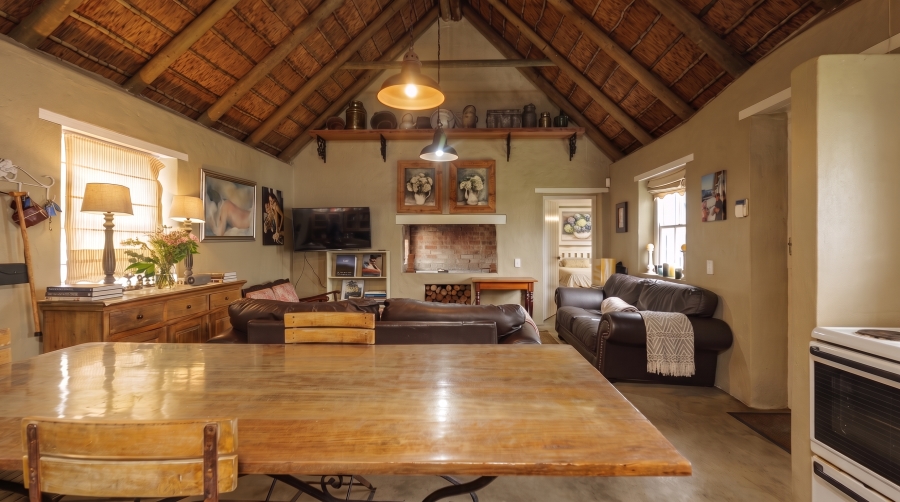 4 Bedroom Property for Sale in Struisbaai Western Cape